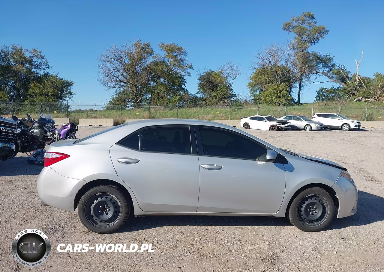 2016 Toyota Corolla Le VIN:2T1BURHE7GC526711 - 13