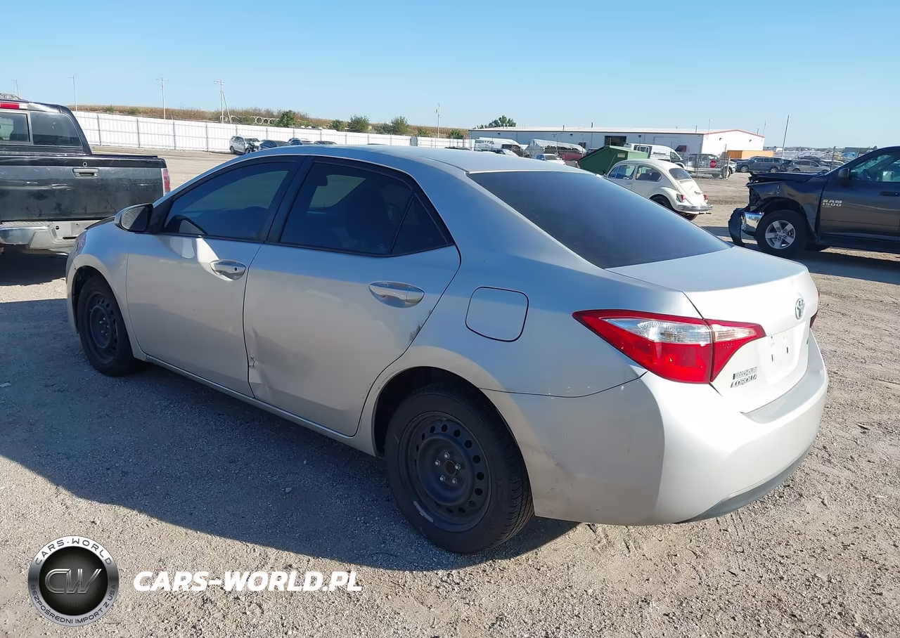 2016 Toyota Corolla Le VIN:2T1BURHE7GC526711 - 3