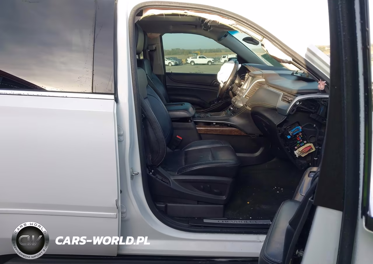 2015 Chevrolet Tahoe Lt VIN:1GNSKBKC7FR536042 - 5