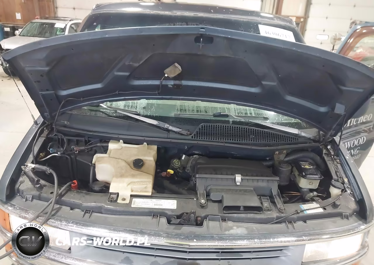 1999 Chevrolet Express VIN:1GBFG15W0X1089764 - 10