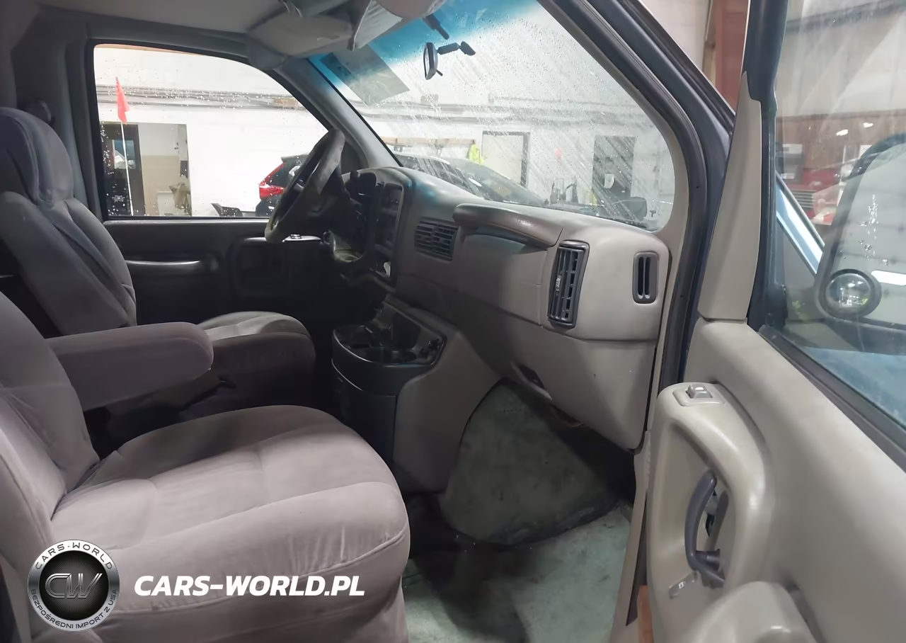 1999 Chevrolet Express VIN:1GBFG15W0X1089764 - 5