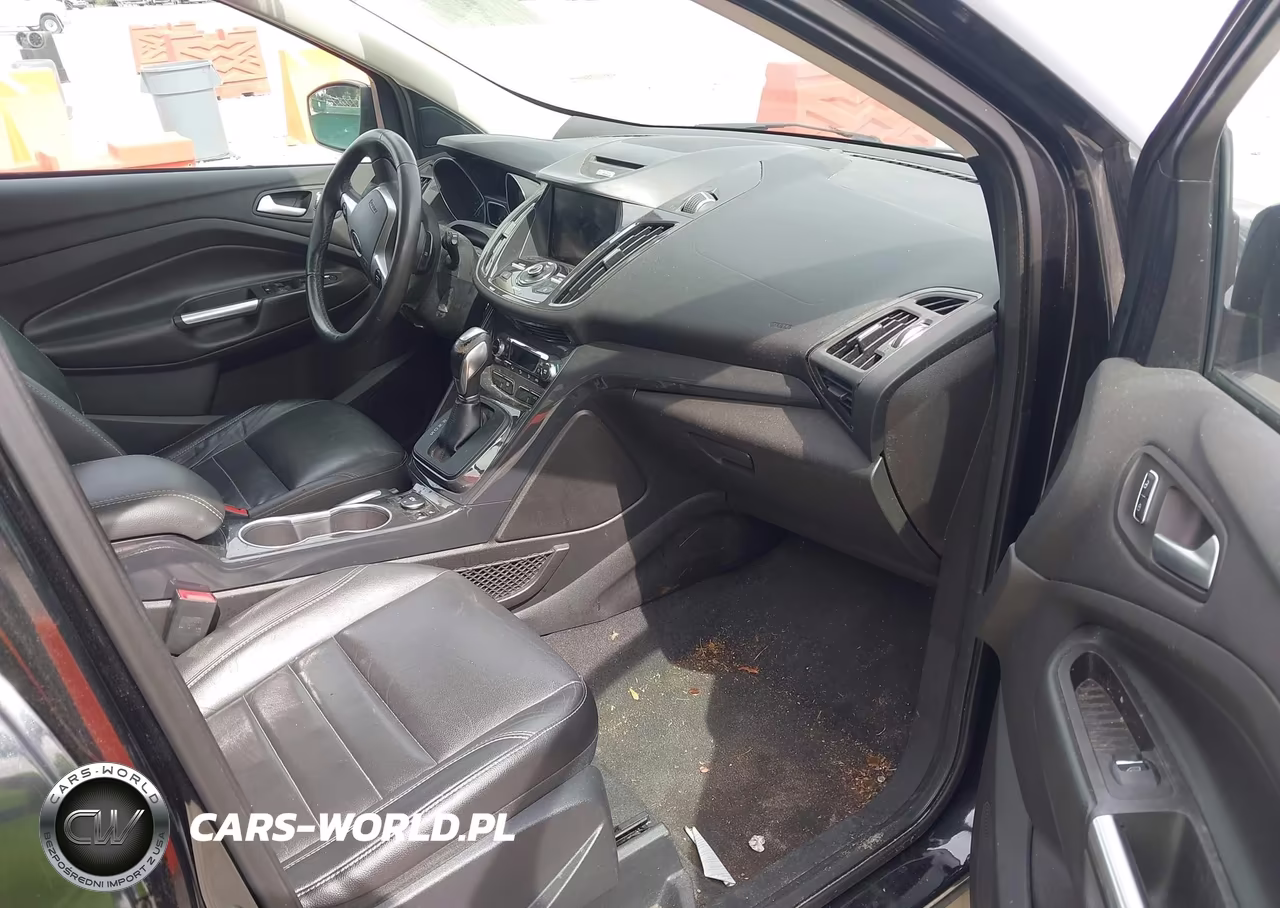 2014 Ford Escape Titanium VIN:1FMCU9JX3EUE45376 - 5