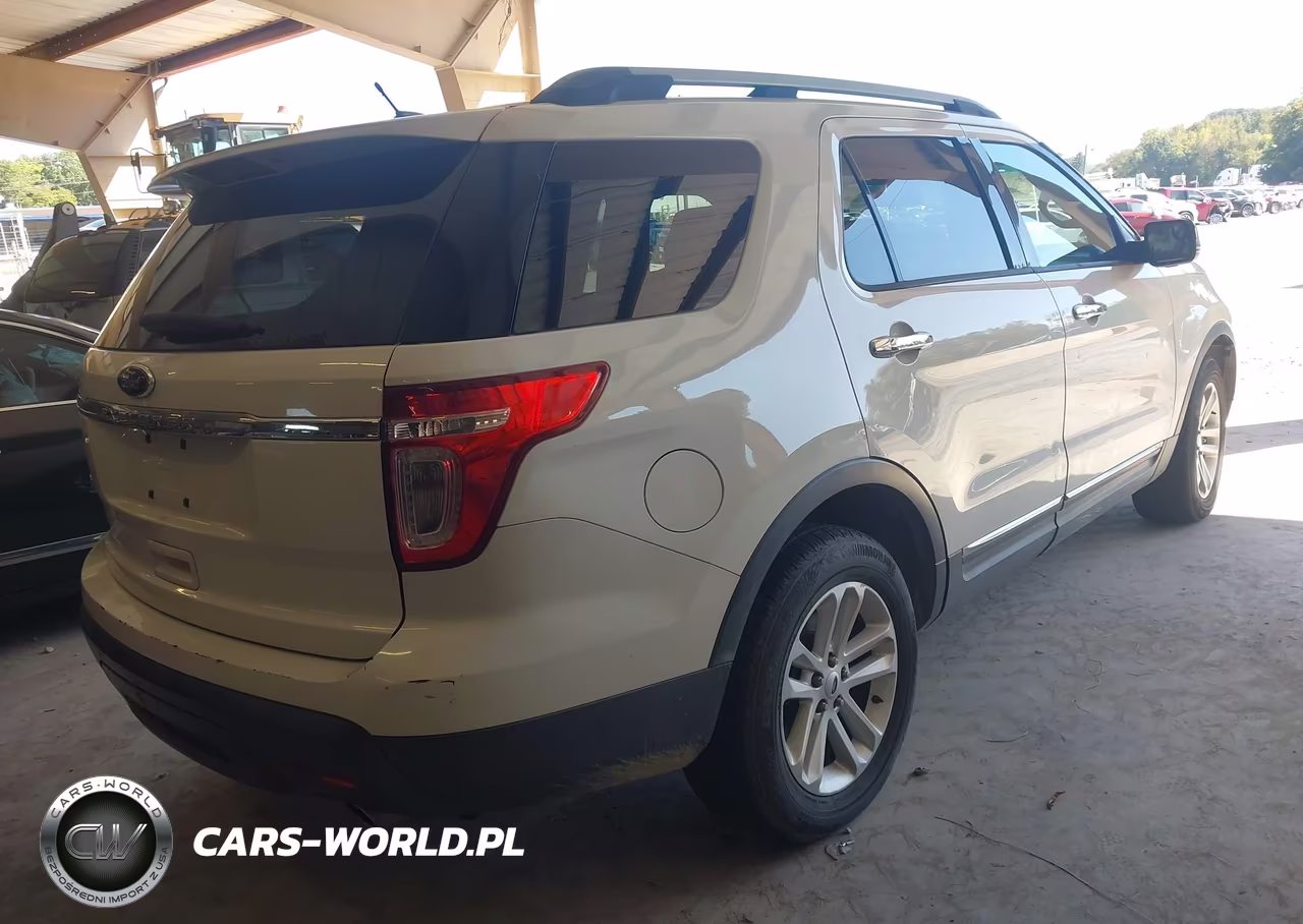 2012 Ford Explorer Xlt VIN:1FMHK7D86CGB03100 - 4