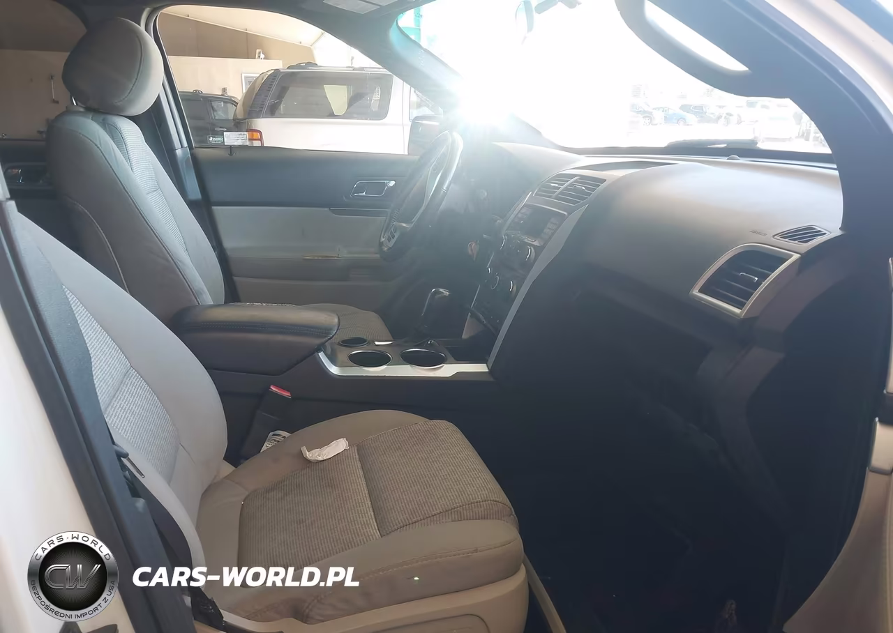 2012 Ford Explorer Xlt VIN:1FMHK7D86CGB03100 - 5