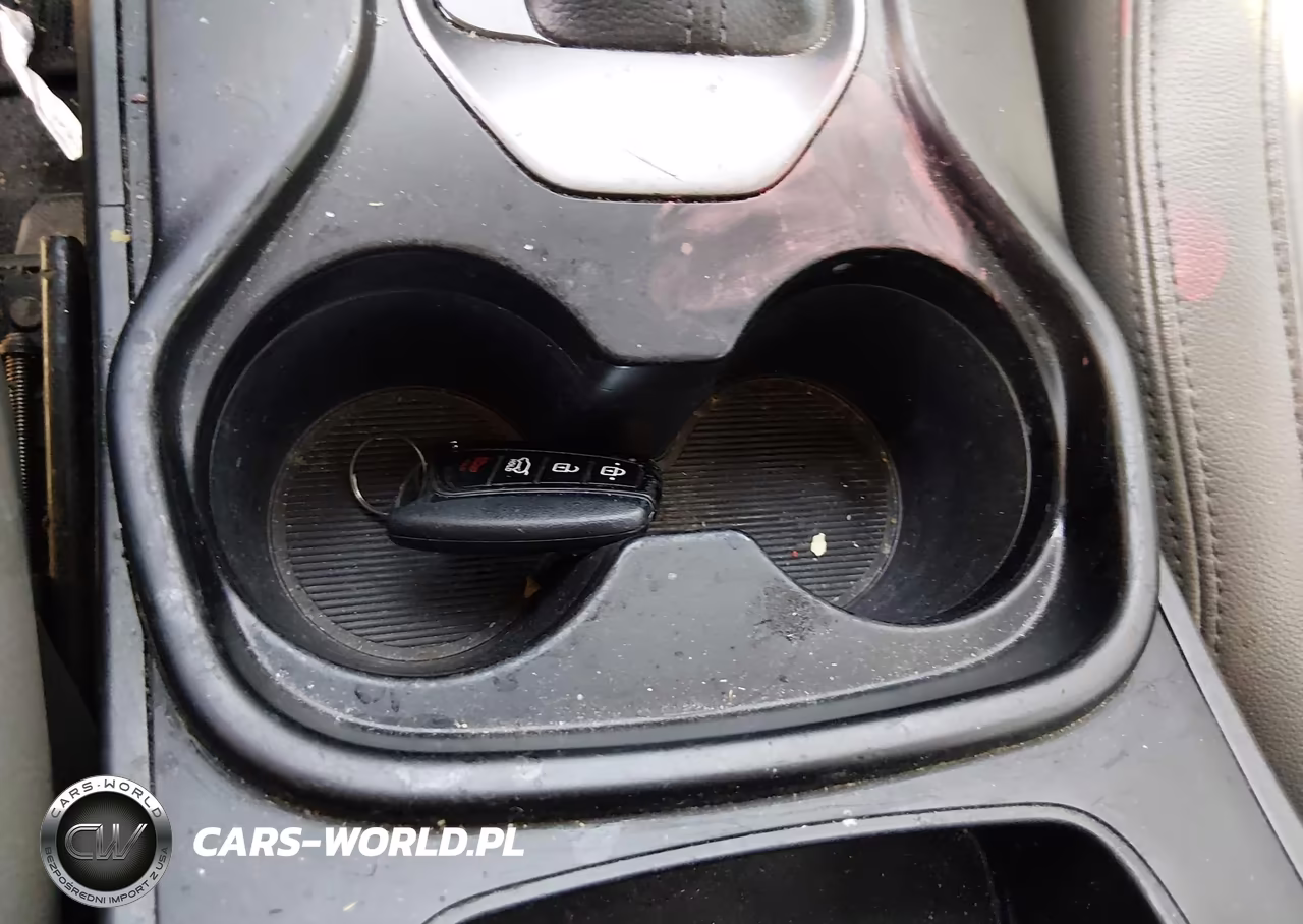 2014 Hyundai Santa Fe Sport 2.4L VIN:5XYZUDLB0EG185443 - 11