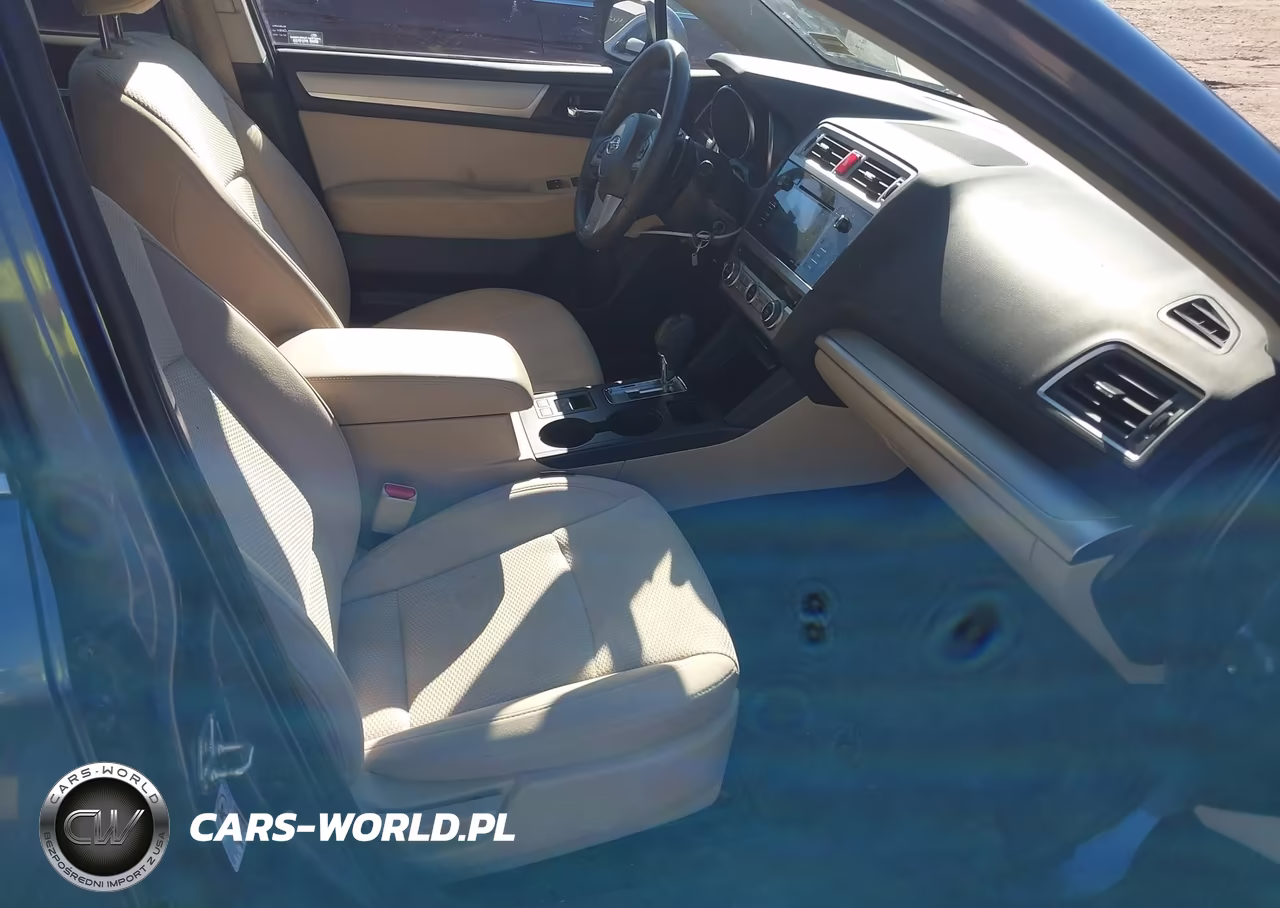 2017 Subaru Outback 2.5I Premium VIN:4S4BSACCXH3219634 - 5