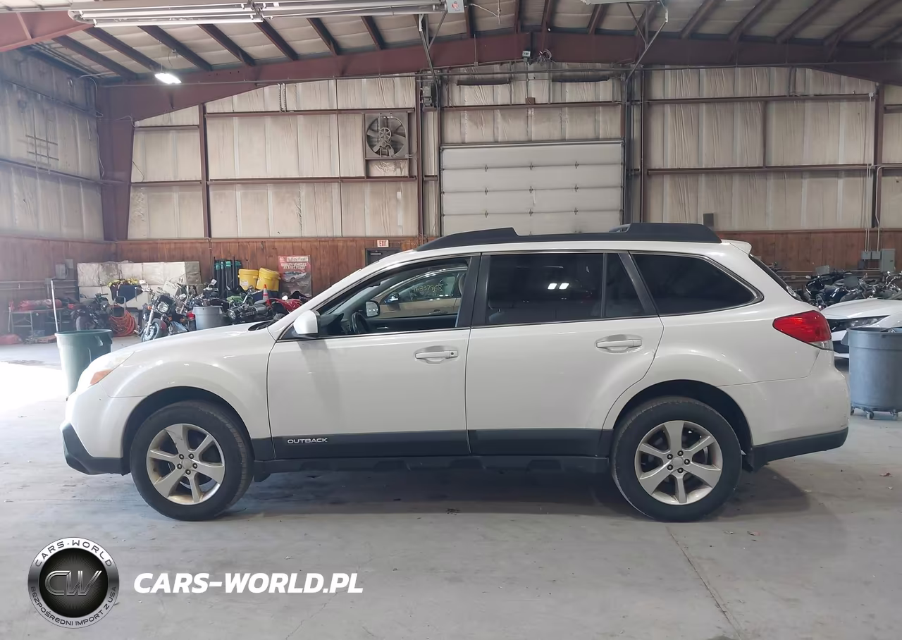 2014 Subaru Outback 2.5I Premium VIN:4S4BRBCC9E3245459 - 14