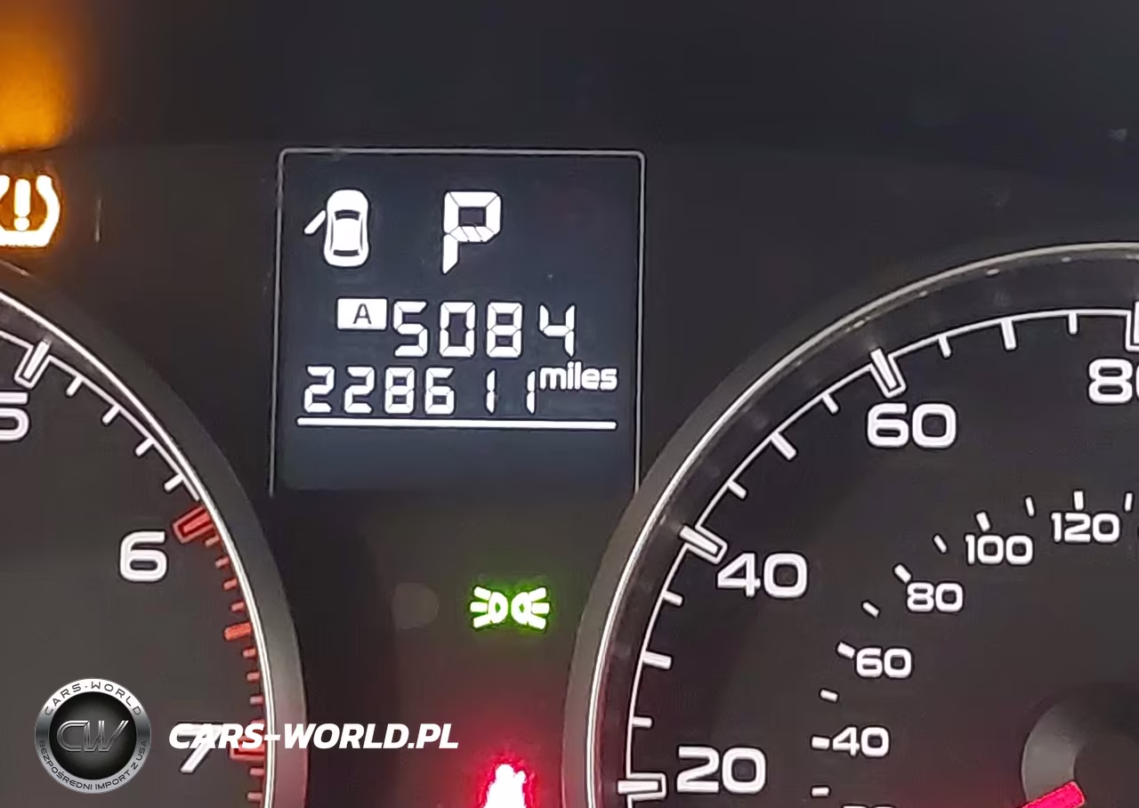 2014 Subaru Outback 2.5I Premium VIN:4S4BRBCC9E3245459 - 15