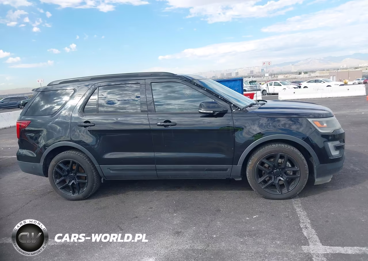 2016 Ford Explorer Sport VIN:1FM5K8GT9GGB63144 - 13