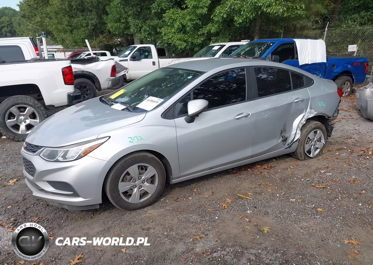 2018 Chevrolet Cruze Ls Auto VIN:1G1BC5SM2J7213045 - 2