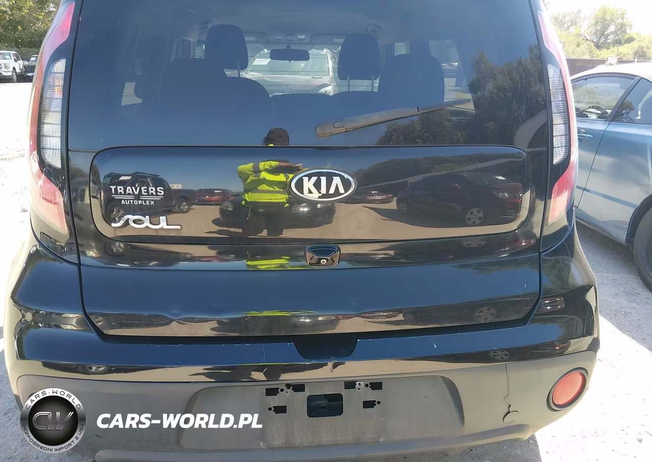 2017 Kia Soul VIN:KNDJN2A29H7490569 - 6