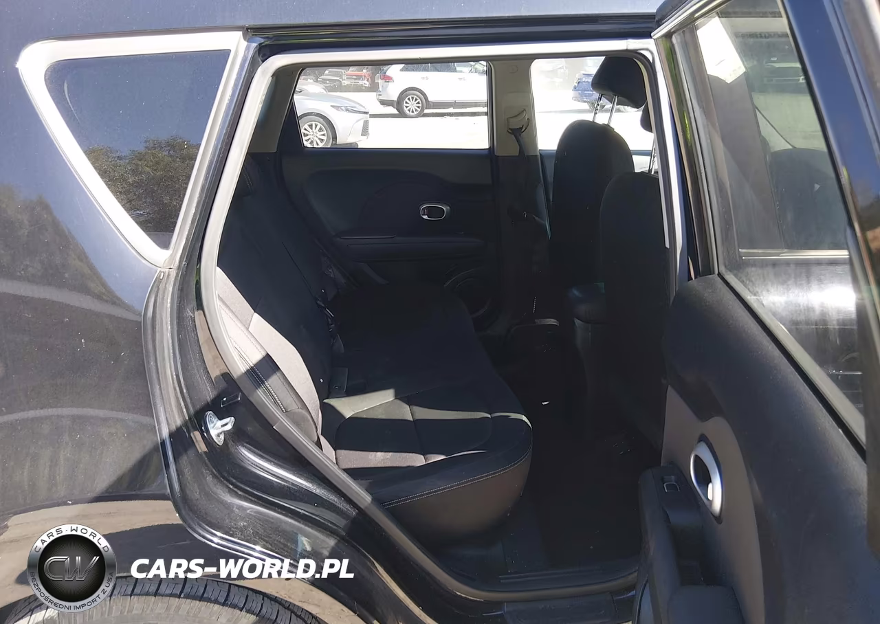 2017 Kia Soul VIN:KNDJN2A29H7490569 - 8