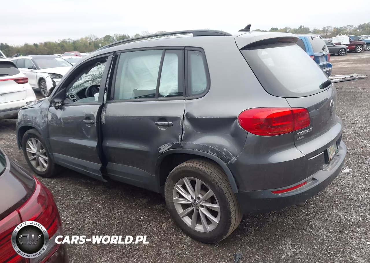 2017 Volkswagen Tiguan 2.0T-2.0T S VIN:WVGBV7AX6HK042408 - 3