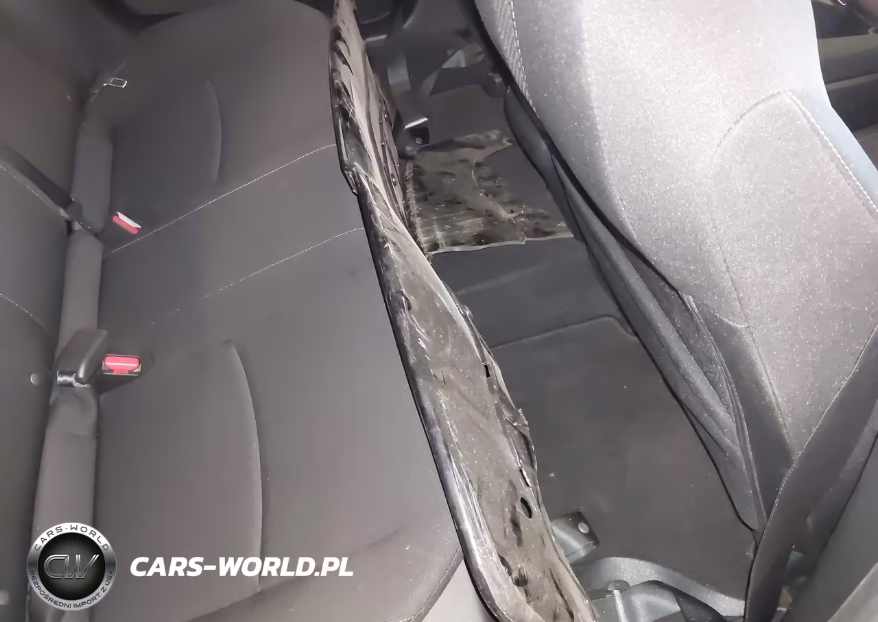 2018 Honda Civic Sport VIN:SHHFK7G42JU222756 - 12
