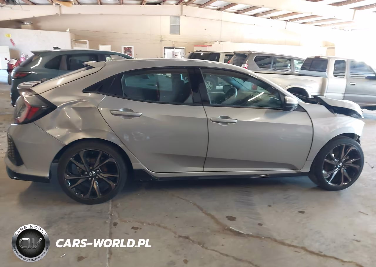 2018 Honda Civic Sport VIN:SHHFK7G42JU222756 - 14