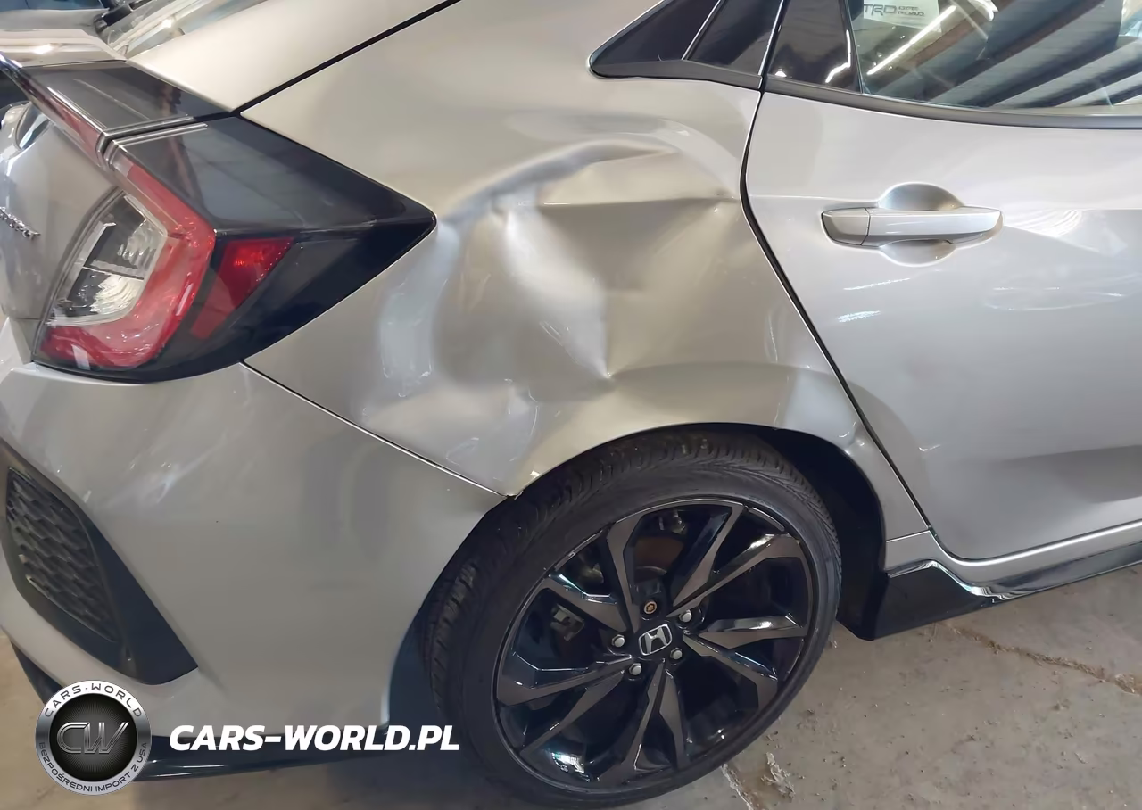 2018 Honda Civic Sport VIN:SHHFK7G42JU222756 - 22
