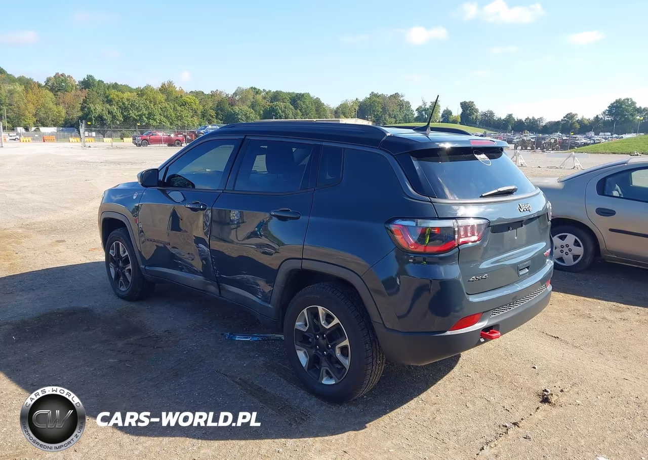 2018 Jeep Compass Trailhawk 4X4 VIN:3C4NJDDB1JT128967 - 3