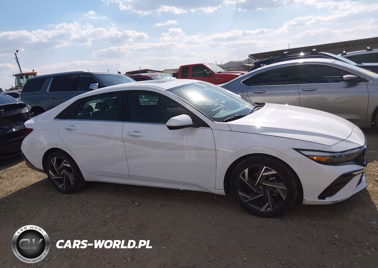 2025 Hyundai Elantra Sel Convenience VIN:KMHLS4DG0SU925536 - 13