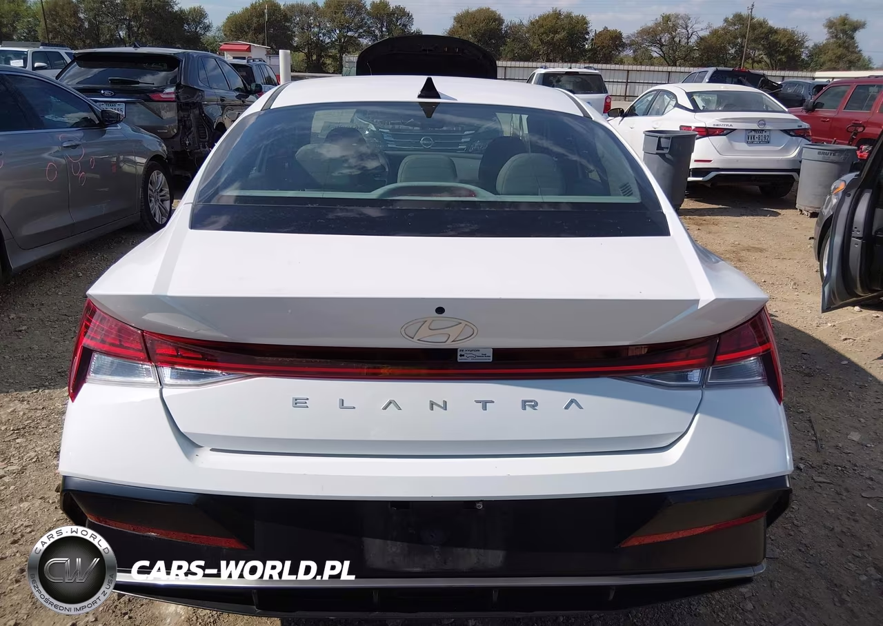 2025 Hyundai Elantra Sel Convenience VIN:KMHLS4DG0SU925536 - 16