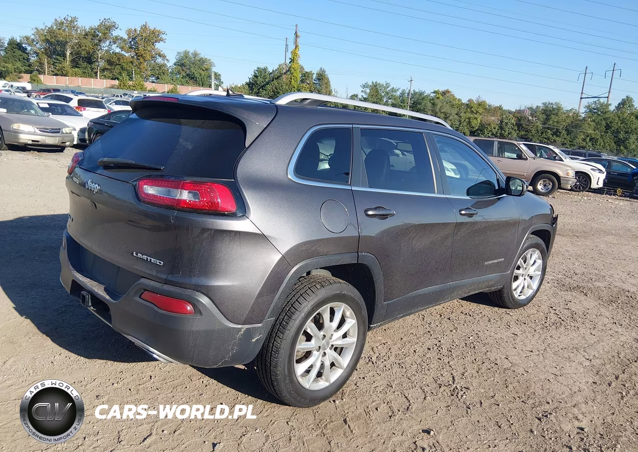 2015 Jeep Cherokee Limited VIN:1C4PJMDSXFW524275 - 4
