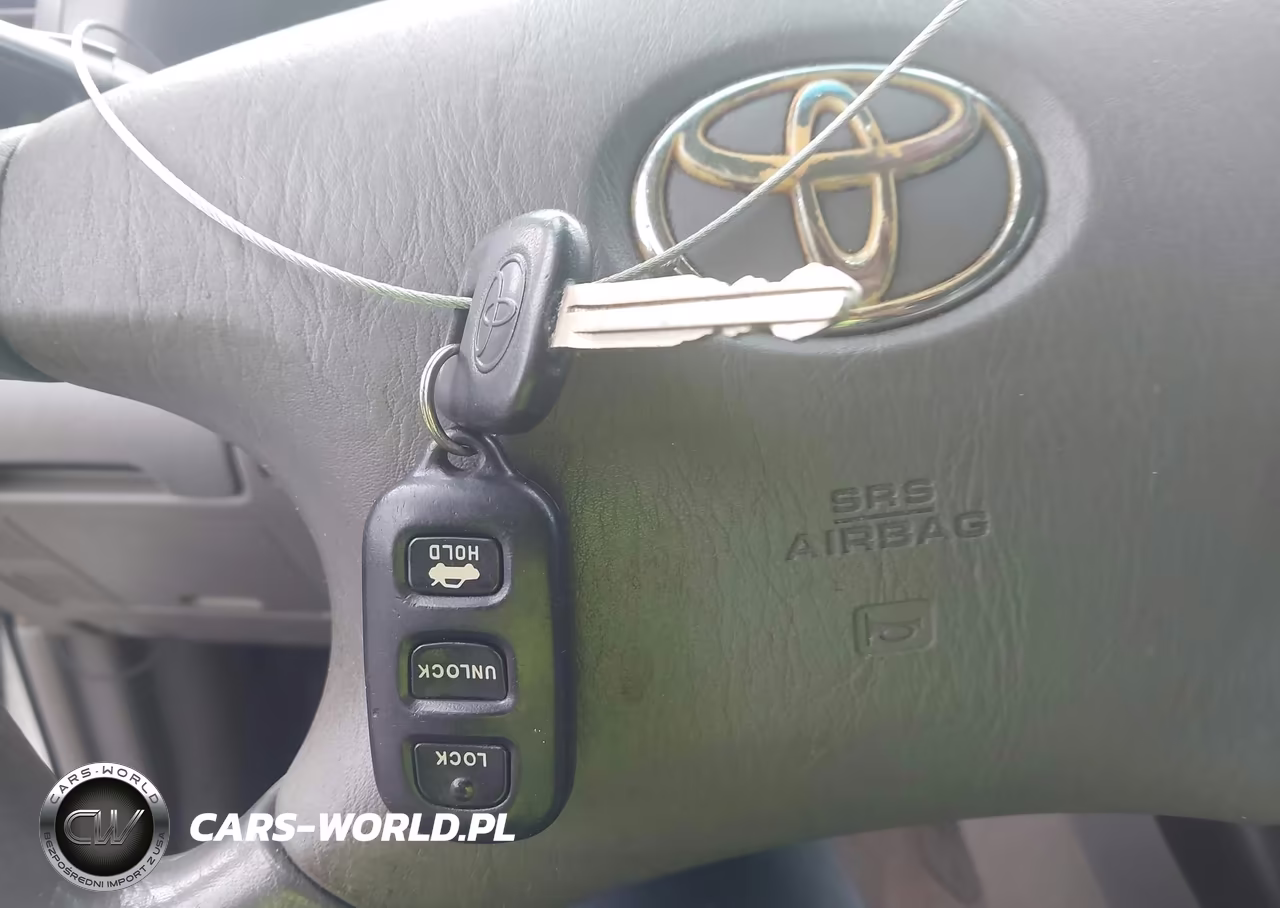 2004 Toyota Camry Le VIN:4T1BE32K74U306536 - 11