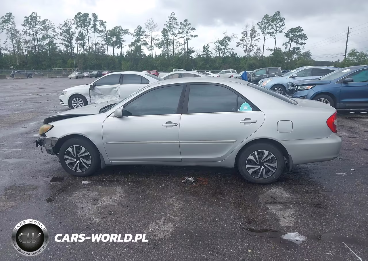 2004 Toyota Camry Le VIN:4T1BE32K74U306536 - 14