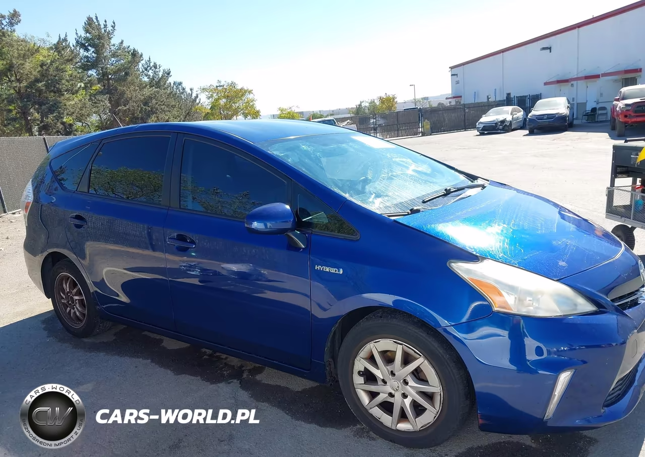 2012 Toyota Prius V Three VIN:JTDZN3EU2C3026463 - 13