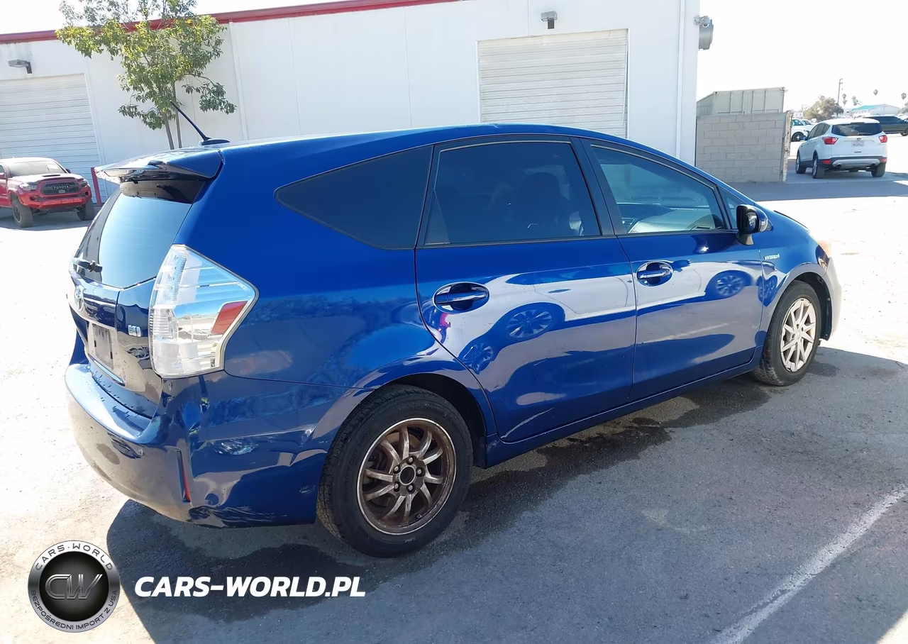 2012 Toyota Prius V Three VIN:JTDZN3EU2C3026463 - 4