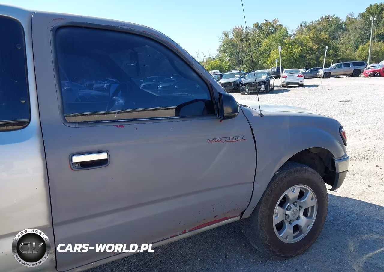2002 Toyota Tacoma Base V6 VIN:5TEWN72N42Z123753 - 17