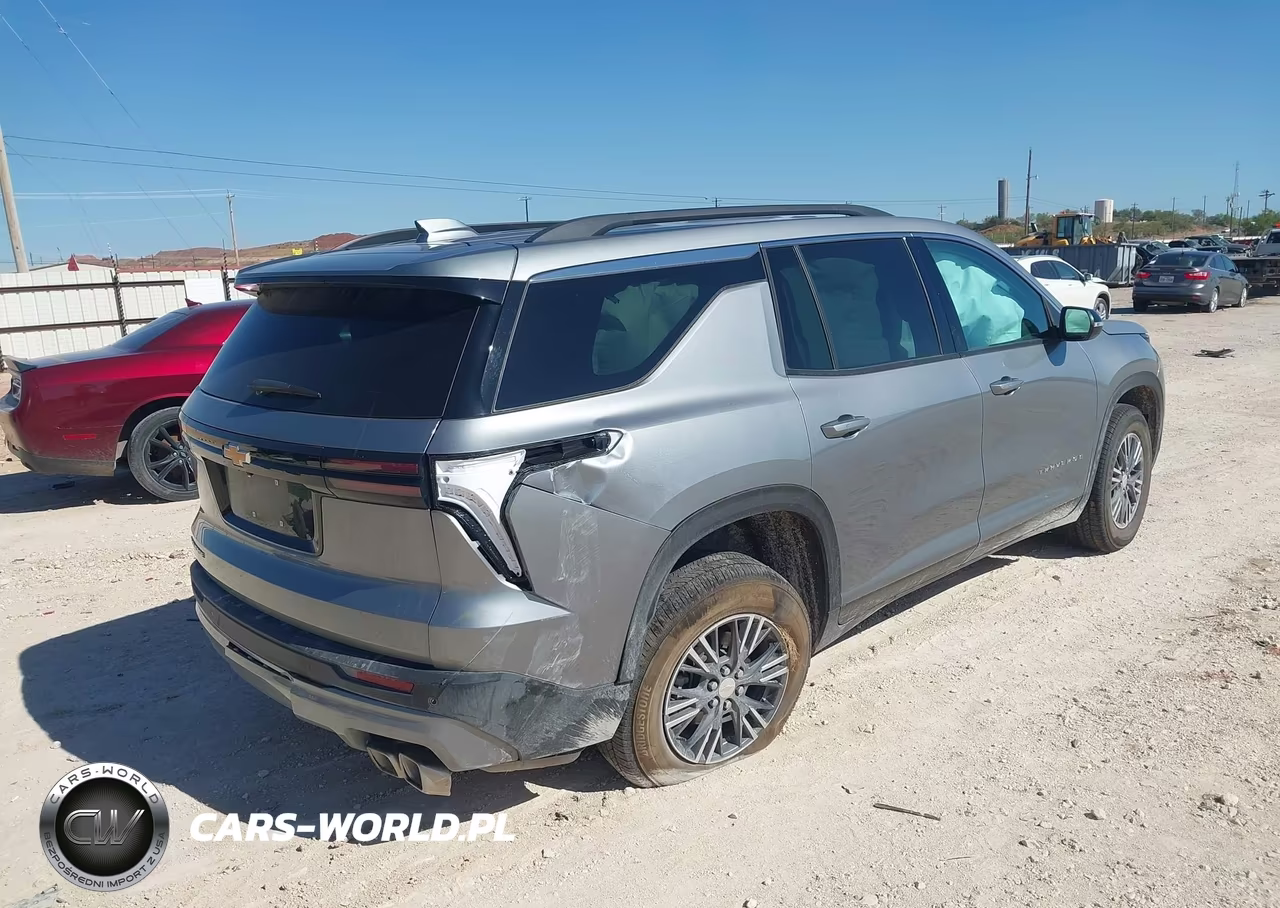 2026 Chevrolet Traverse Fwd Lt VIN:1GNERGKSXTJ148648 - 4