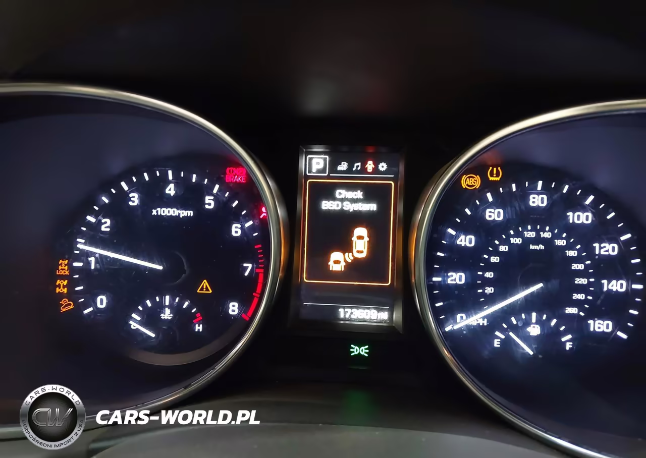 2017 Hyundai Santa Fe Se VIN:KM8SNDHF9HU174322 - 7