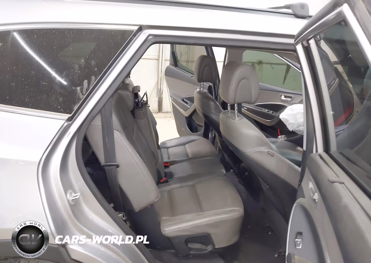 2017 Hyundai Santa Fe Se VIN:KM8SNDHF9HU174322 - 8