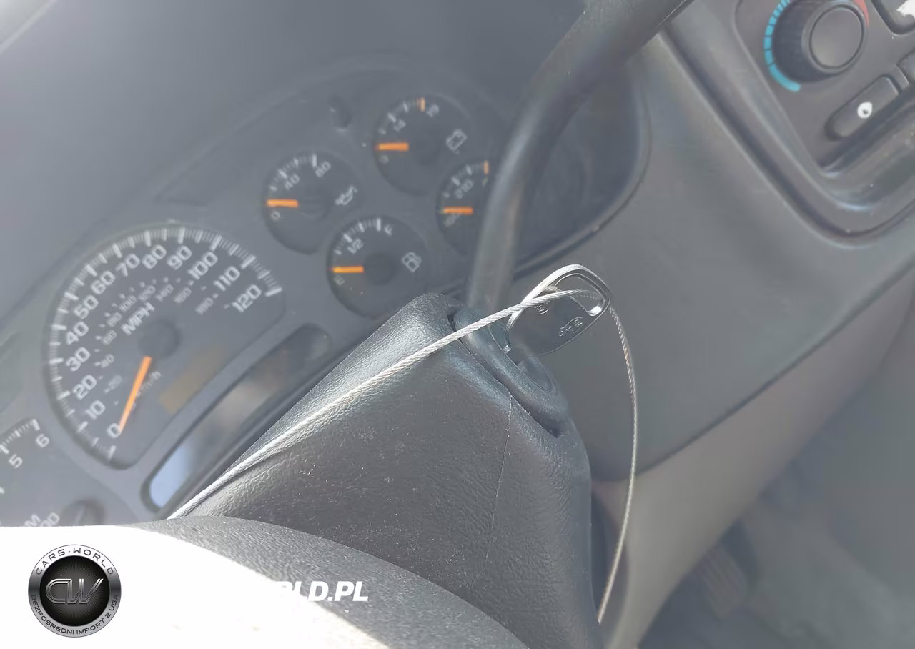 2005 Chevrolet Suburban 1500 Z71 VIN:3GNFK16Z15G159054 - 11