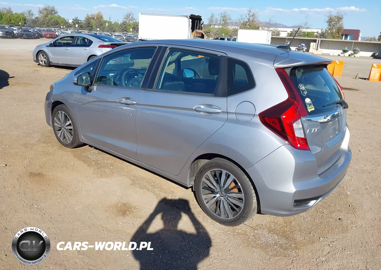 2018 Honda Fit Ex VIN:3HGGK5H83JM723356 - 3