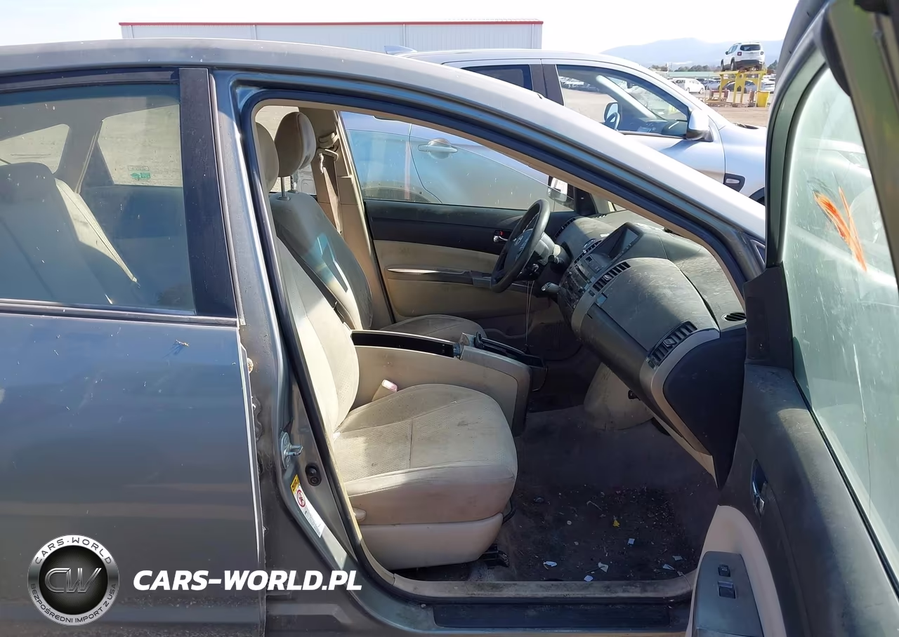 2005 Toyota Prius VIN:JTDKB20U653015741 - 5