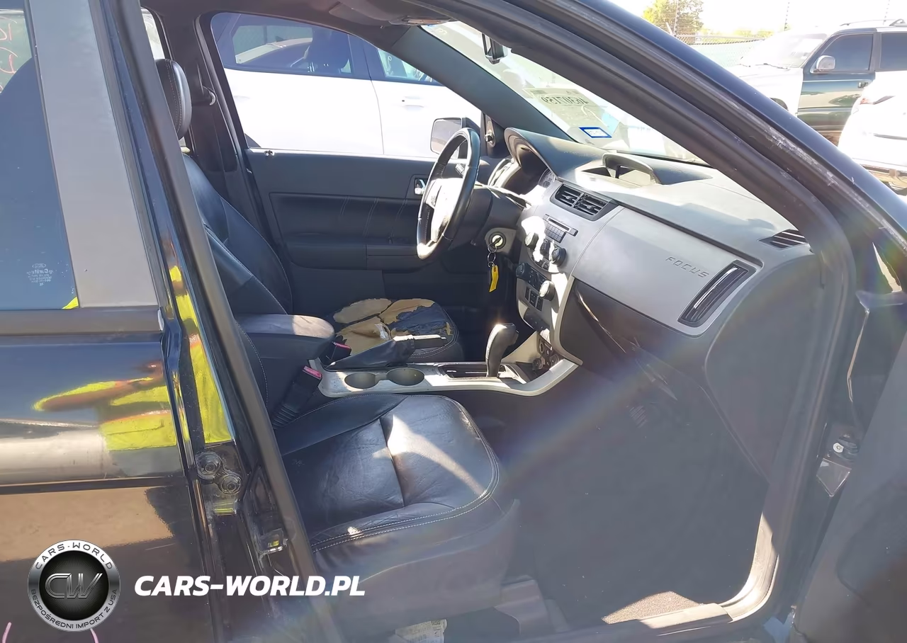 2010 Ford Focus Ses VIN:1FAHP3GN0AW280458 - 5