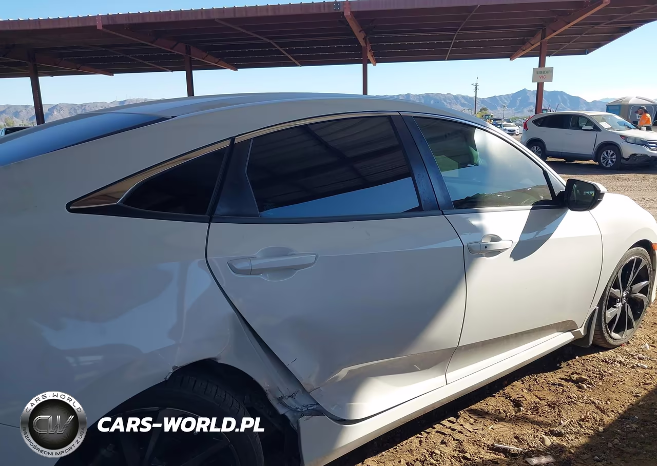 2019 Honda Civic Sport VIN:2HGFC2F8XKH503707 - 13