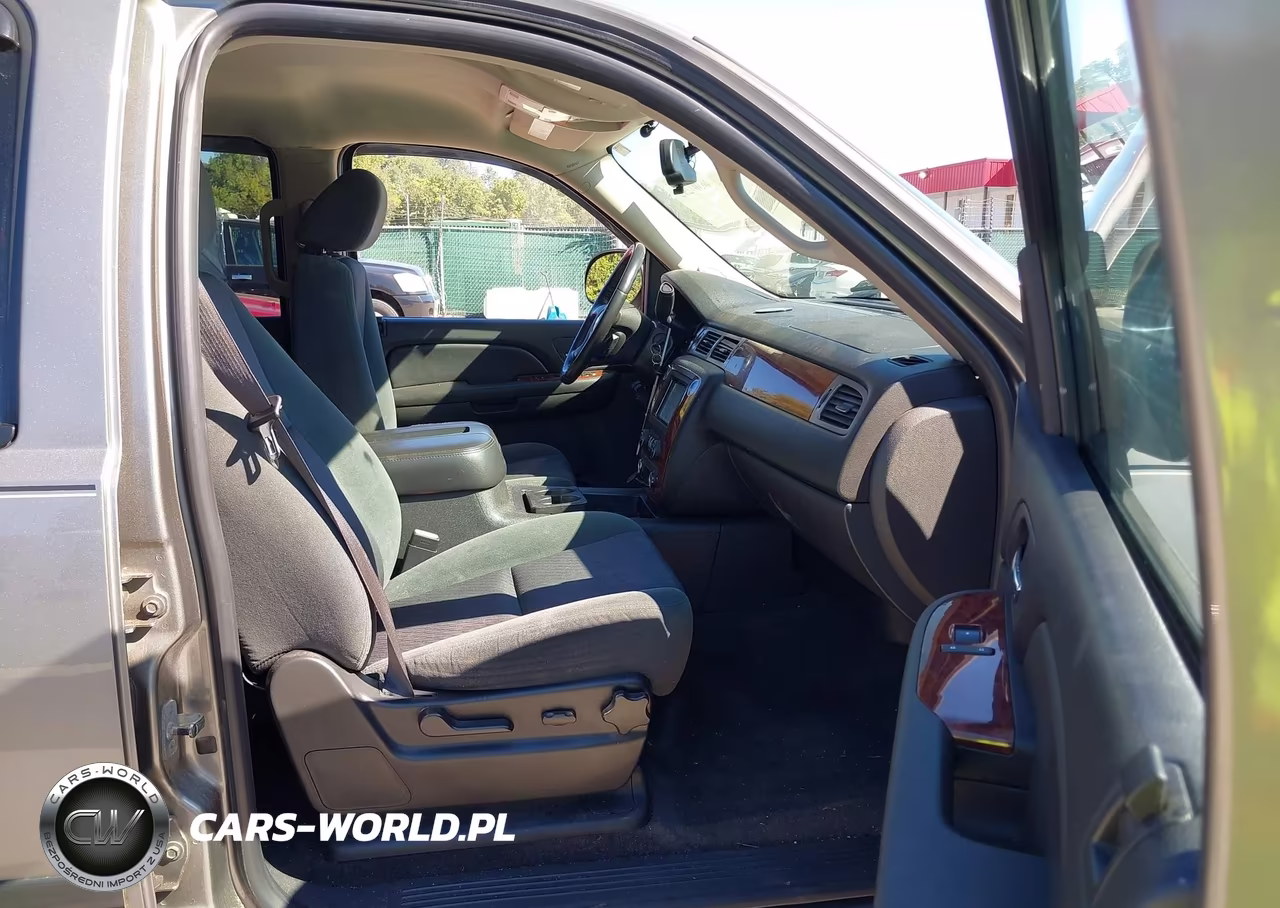 2009 Chevrolet Tahoe Lt1 VIN:1GNFK23049R227879 - 5