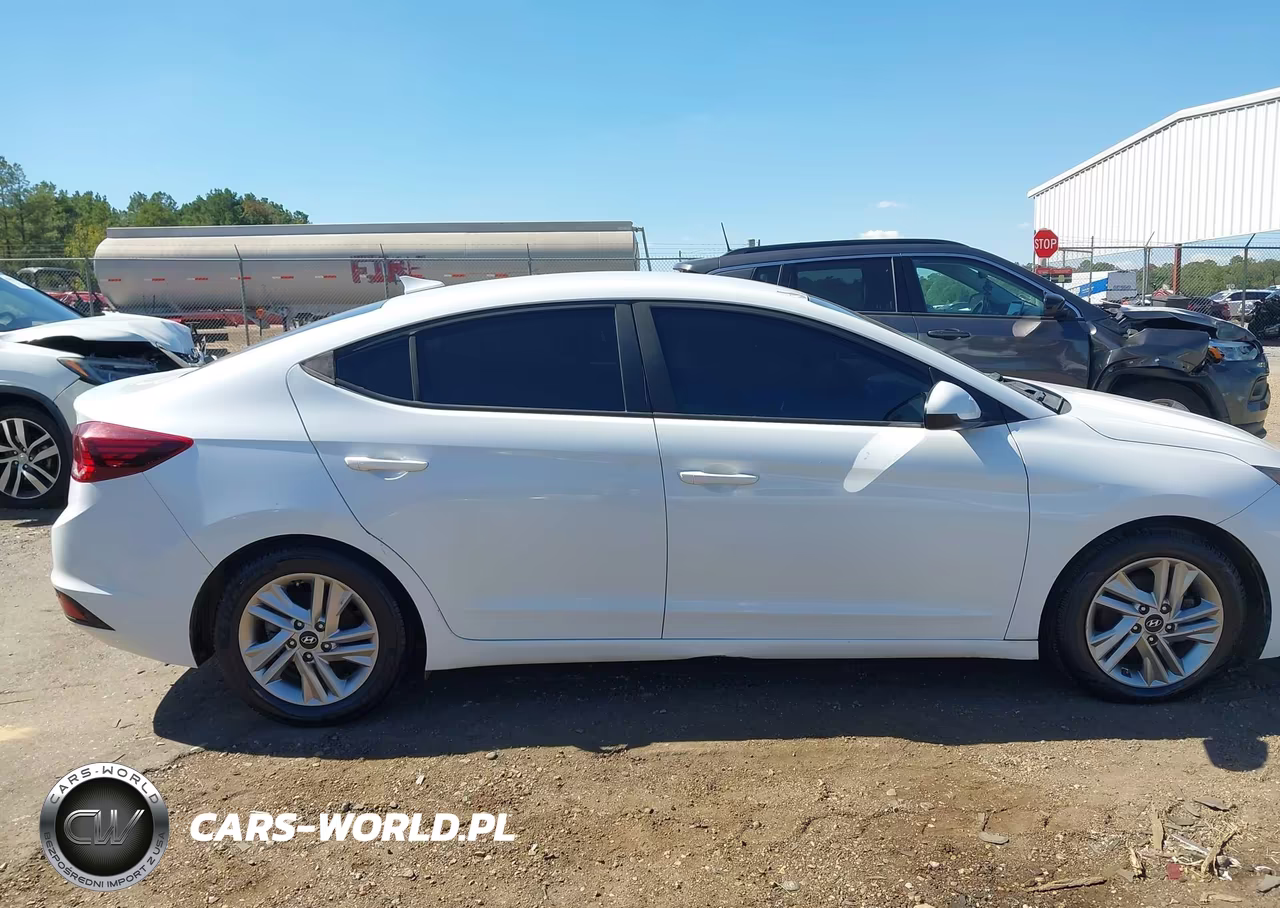 2020 Hyundai Elantra Sel VIN:5NPD84LF0LH542336 - 14
