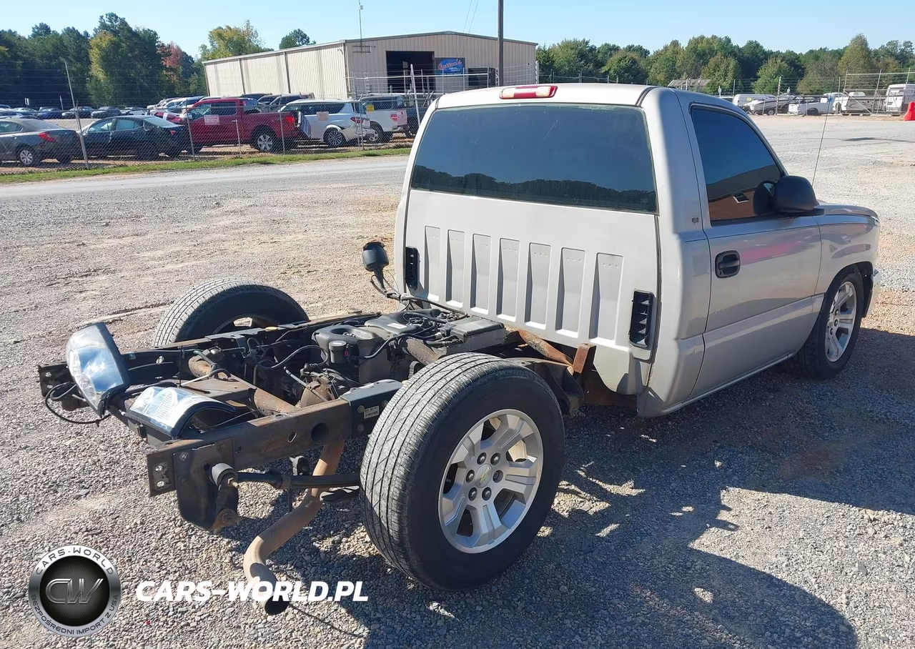 2005 Chevrolet Silverado C1500 VIN:1GCEC14X15Z259674 - 4