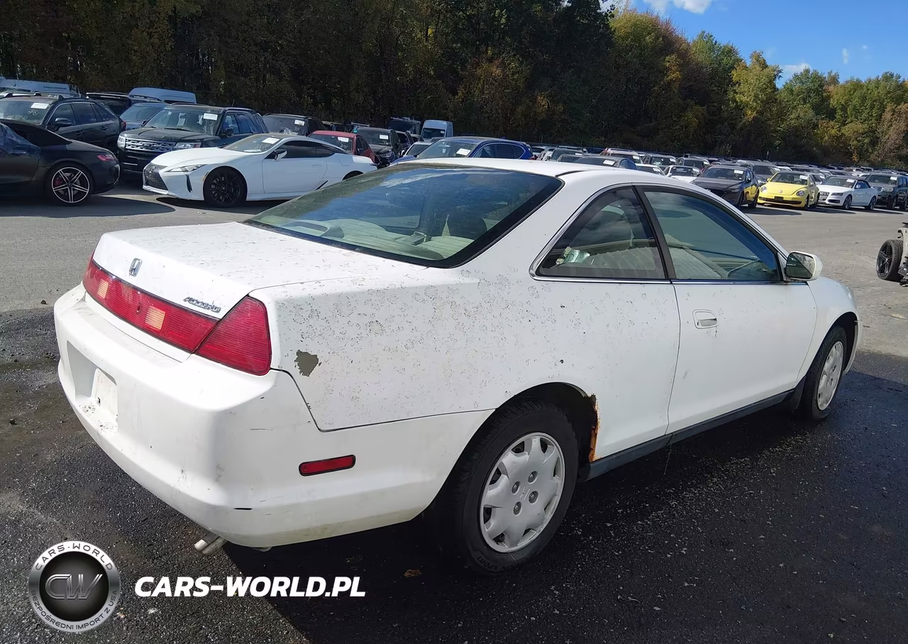 2000 Honda Accord 2.3 Ex VIN:1HGCG3167YA009847 - 4