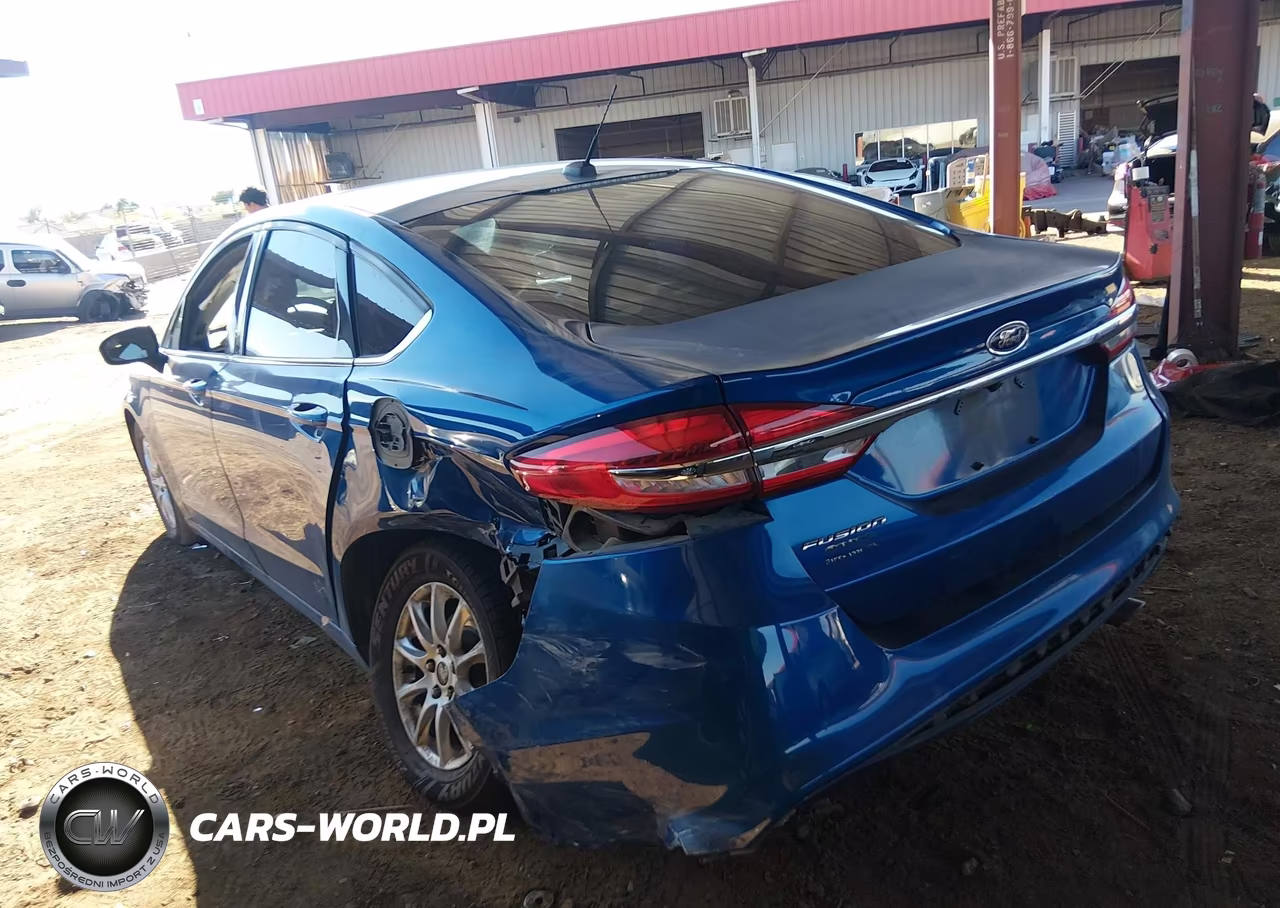2017 Ford Fusion S VIN:3FA6P0G79HR229531 - 6