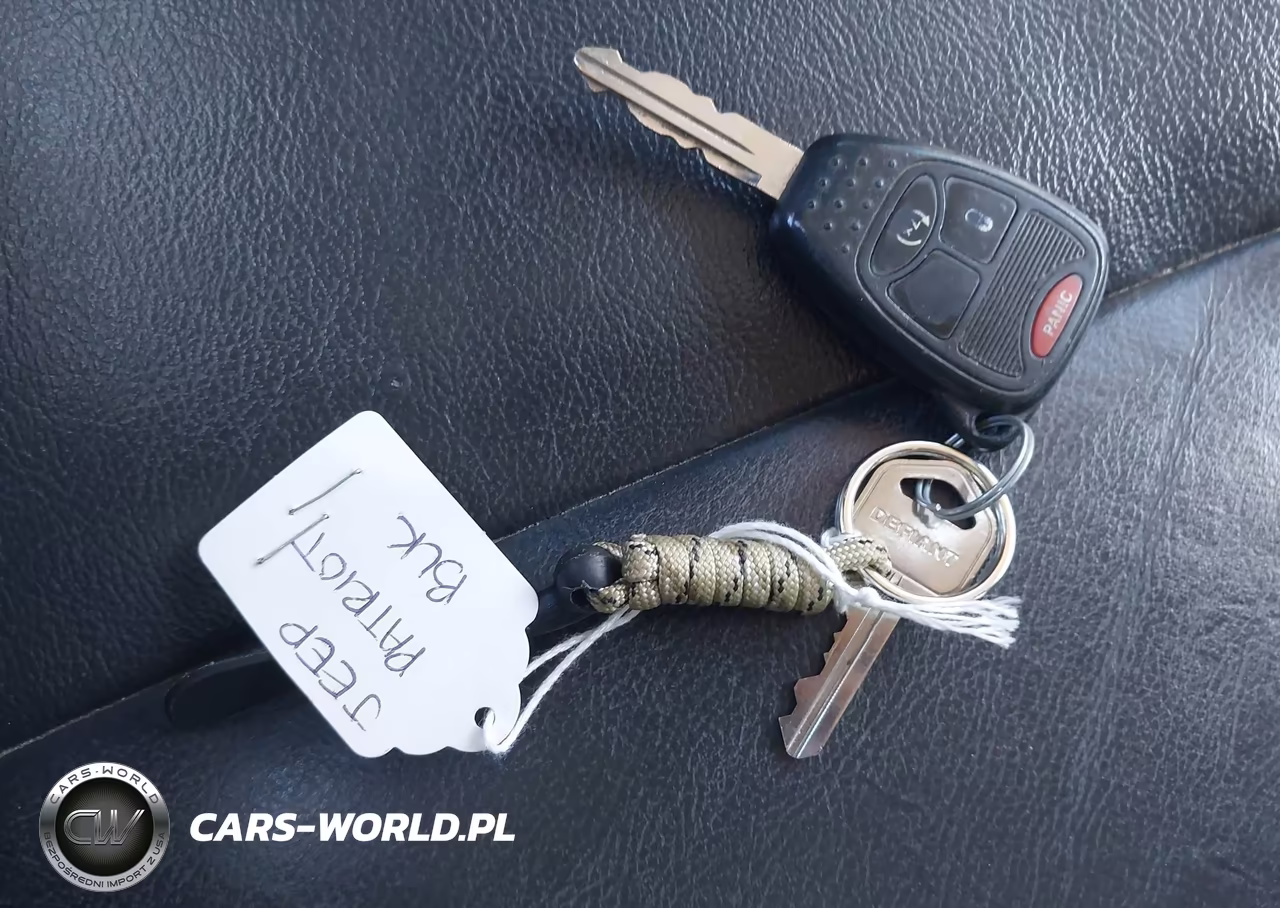 2013 Jeep Patriot Latitude VIN:1C4NJPFA0ED720605 - 11