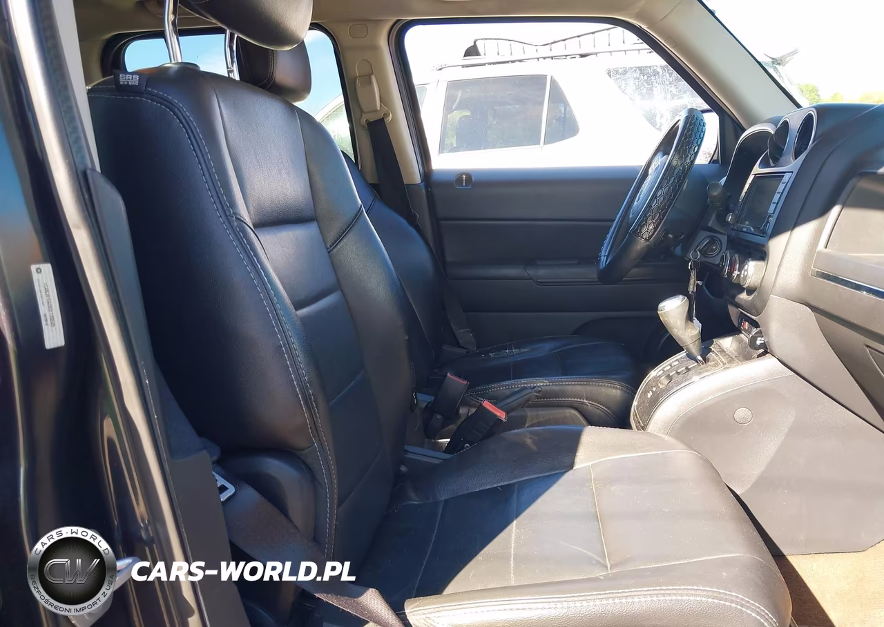 2013 Jeep Patriot Latitude VIN:1C4NJPFA0ED720605 - 5