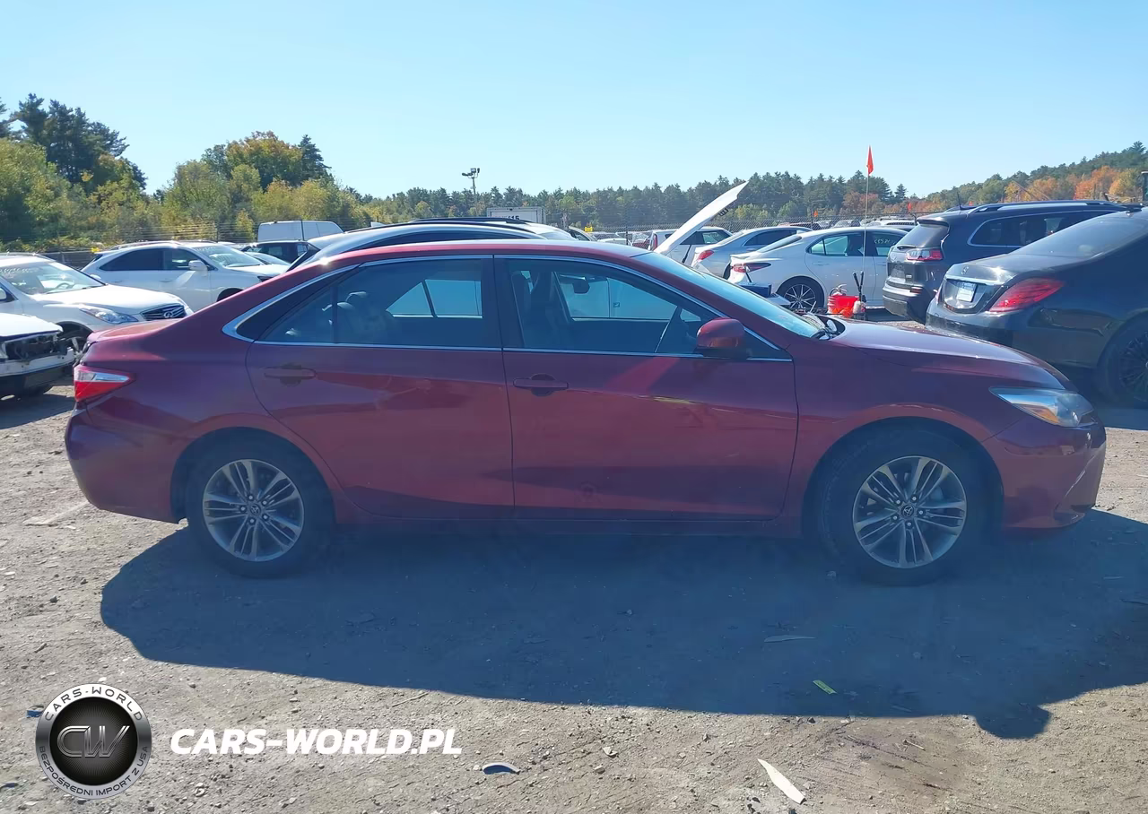 2017 Toyota Camry Se VIN:4T1BF1FK0HU649951 - 12