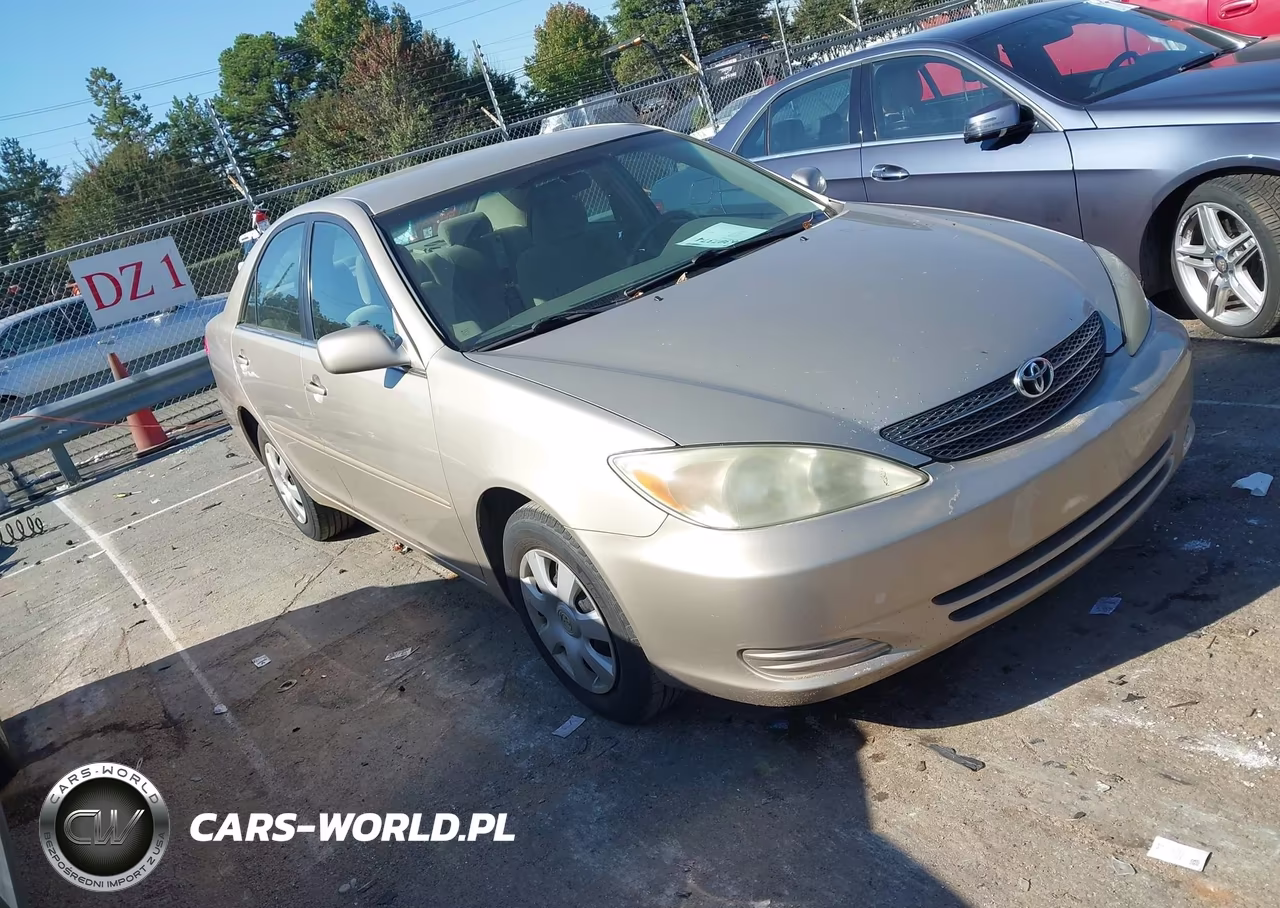 2004 Toyota Camry Le