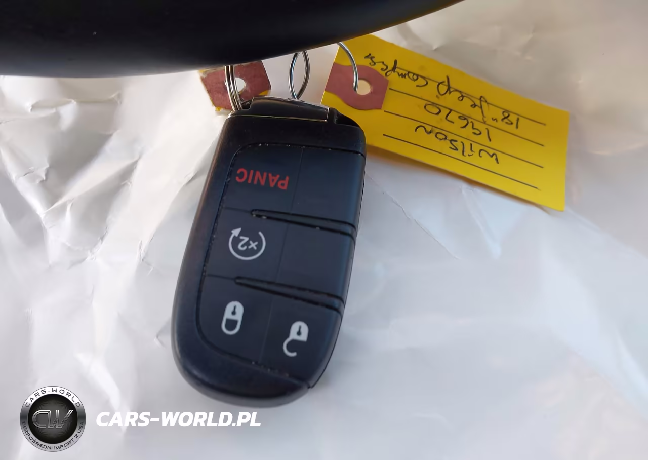2018 Jeep Compass Latitude 4X4 VIN:3C4NJDBB1JT342327 - 11