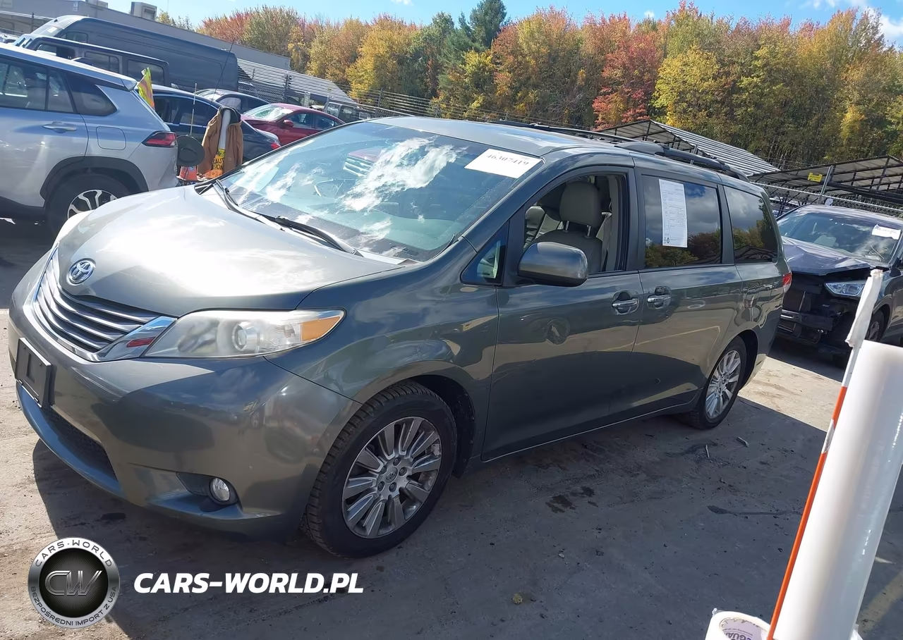 2013 Toyota Sienna Xle 7 Passenger VIN:5TDDK3DC9DS052800 - 2