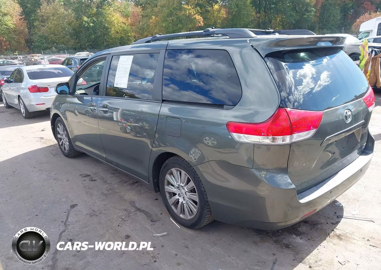 2013 Toyota Sienna Xle 7 Passenger VIN:5TDDK3DC9DS052800 - 3