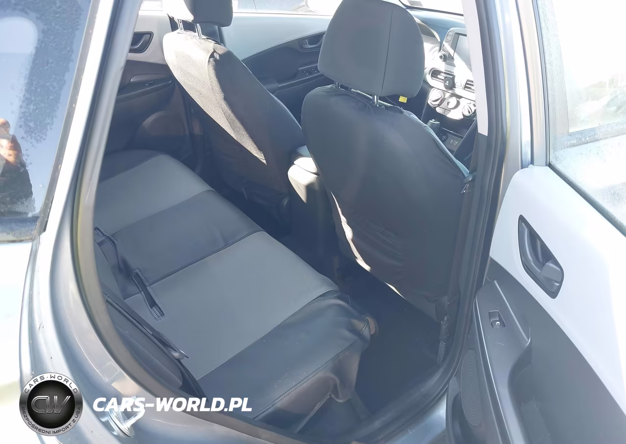 2020 Hyundai Kona Se VIN:KM8K12AA1LU474976 - 8